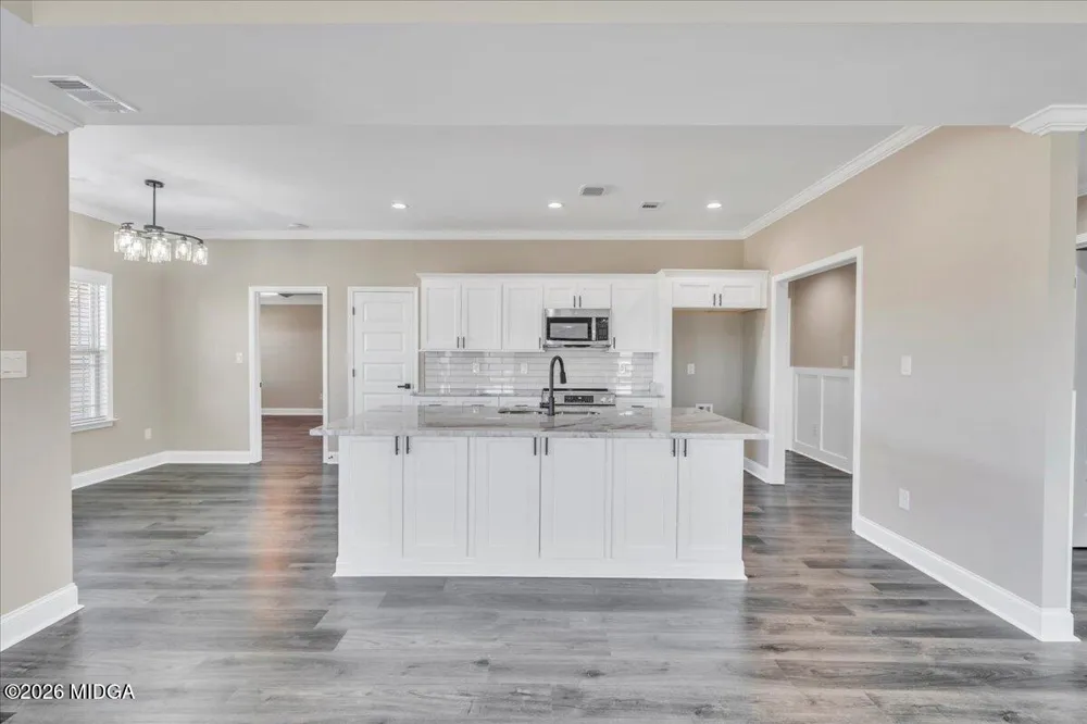 138 Early Drive Byron, GA 31008