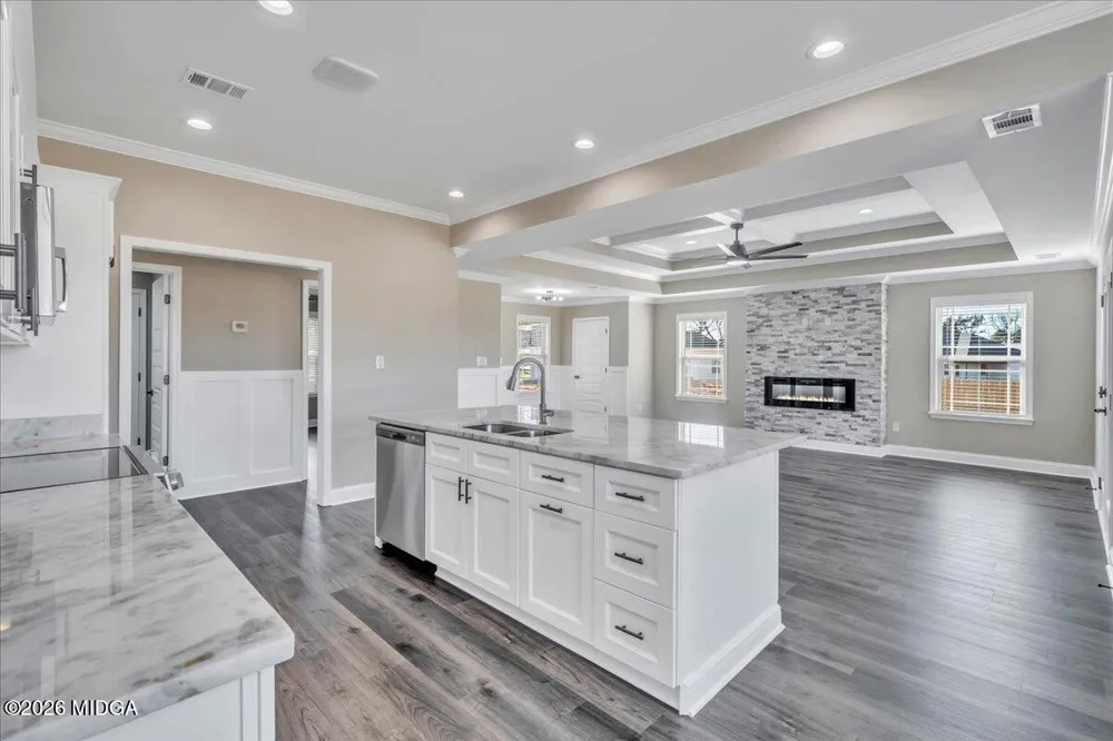 138 Early Drive Byron, GA 31008