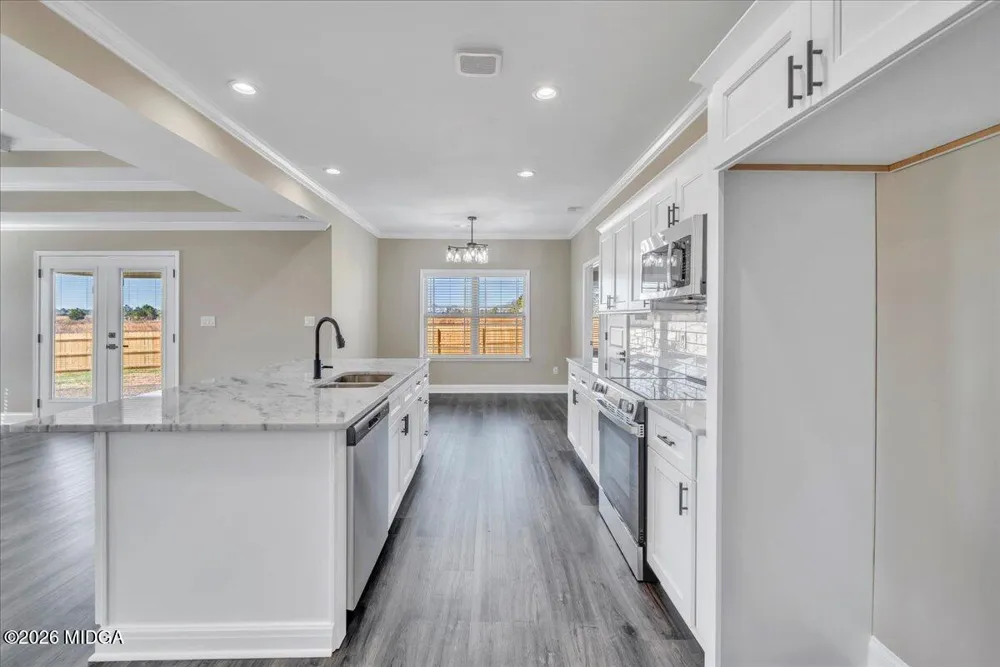 138 Early Drive Byron, GA 31008