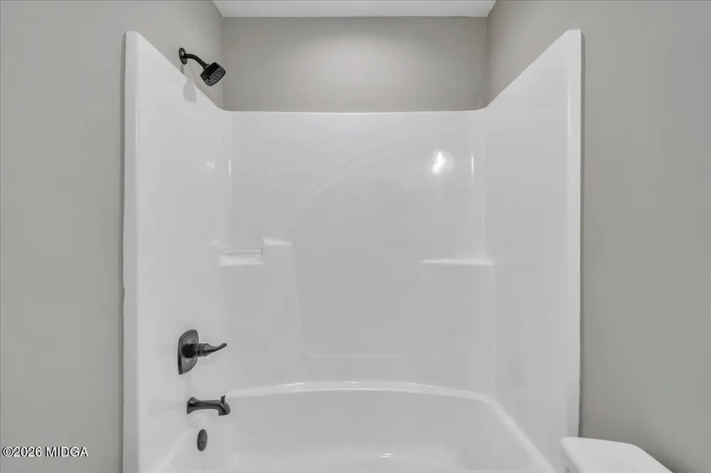 138 Early Drive Byron, GA 31008