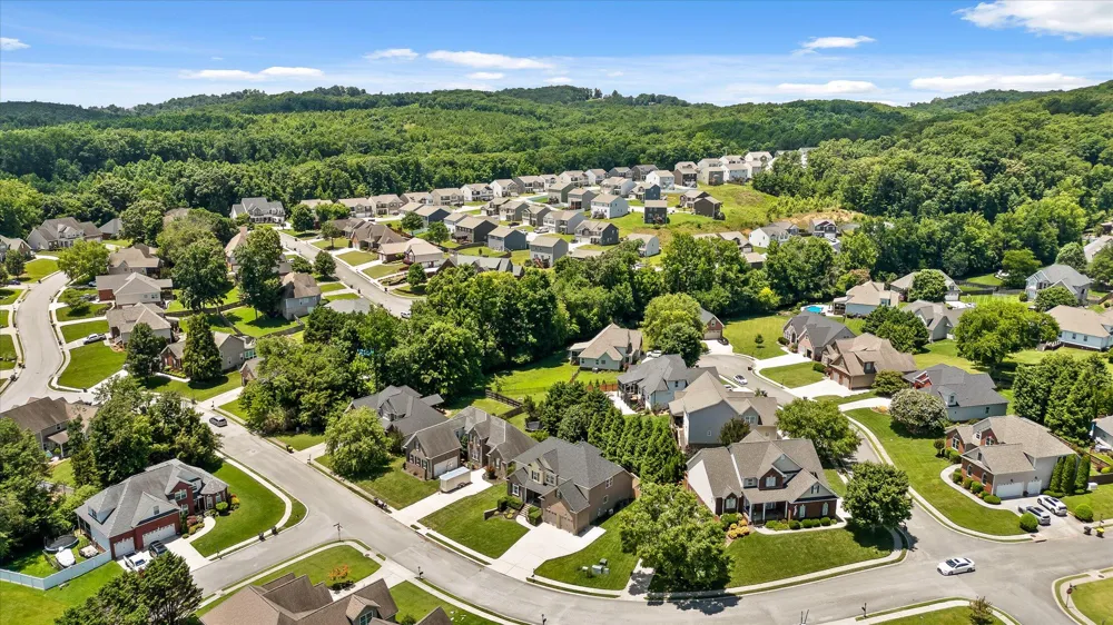 9875 Fieldcrest Drive Apison, TN 37302
