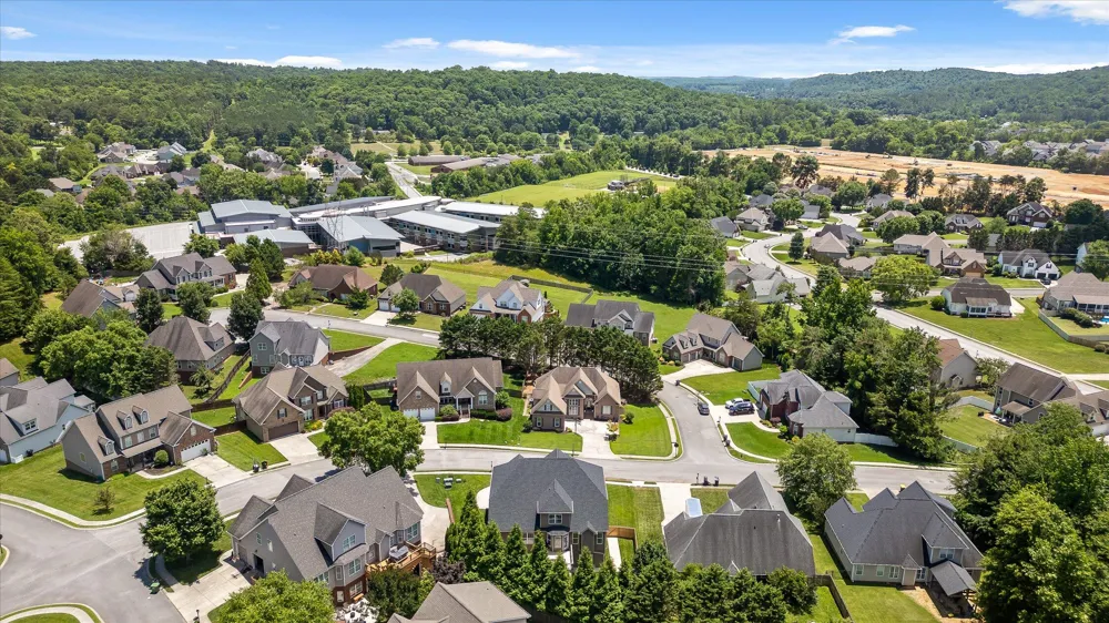 9875 Fieldcrest Drive Apison, TN 37302