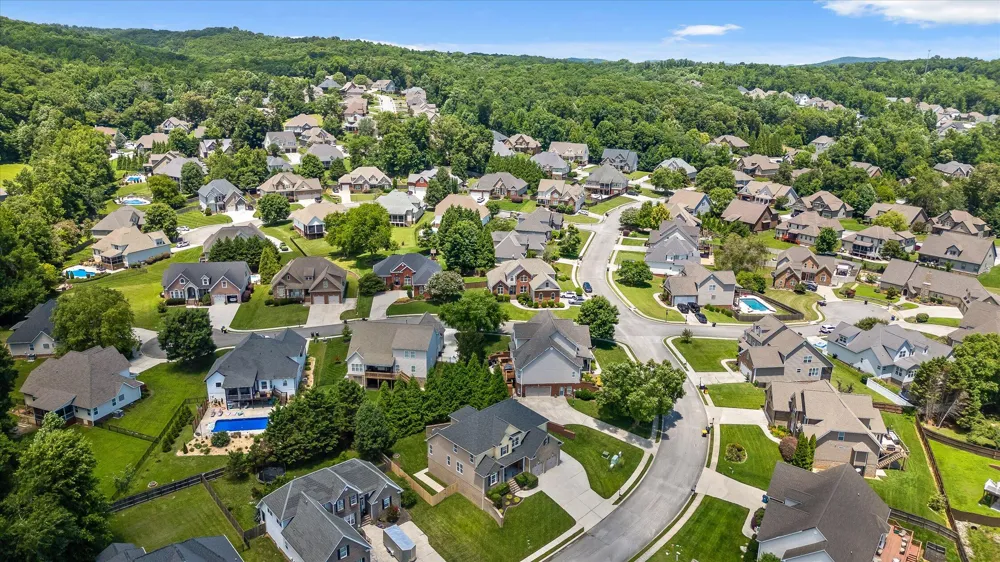 9875 Fieldcrest Drive Apison, TN 37302