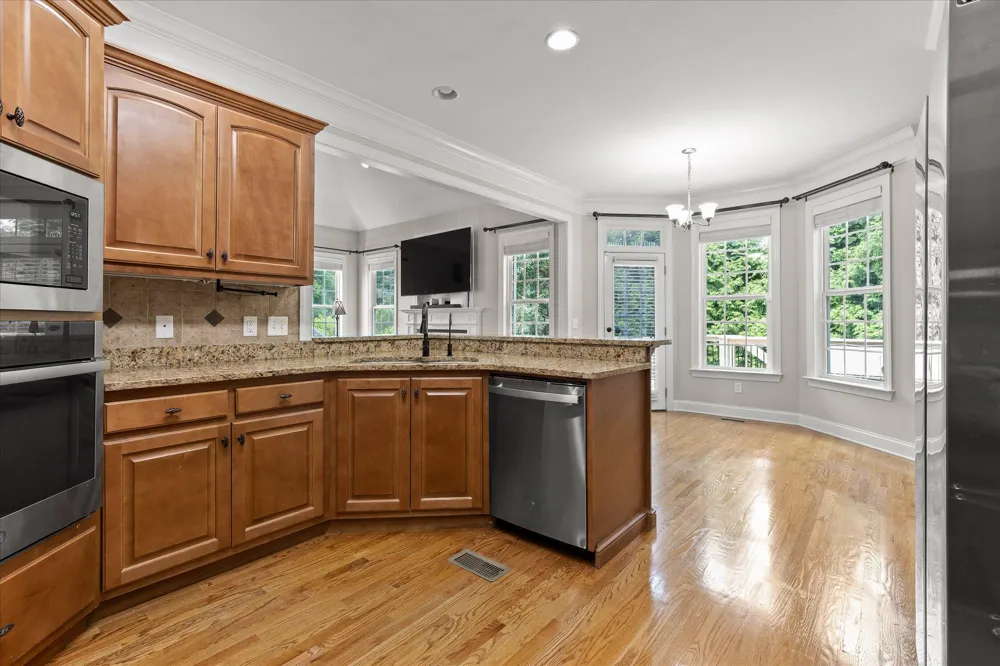 9875 Fieldcrest Drive Apison, TN 37302