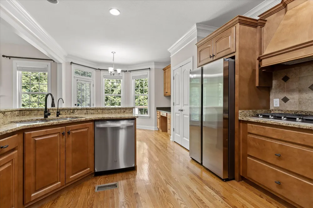 9875 Fieldcrest Drive Apison, TN 37302