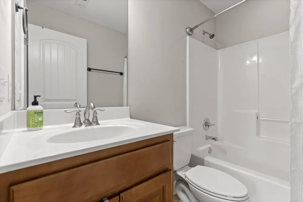 9875 Fieldcrest Drive Apison, TN 37302