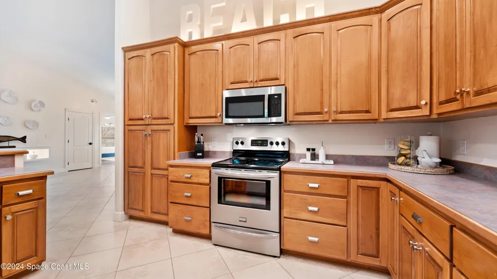 302 Corona Avenue Cocoa Beach, FL 32931