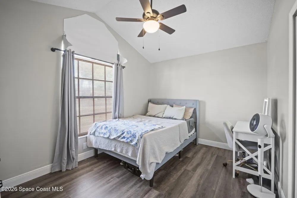 894 Jamestown Drive Rockledge, FL 32955