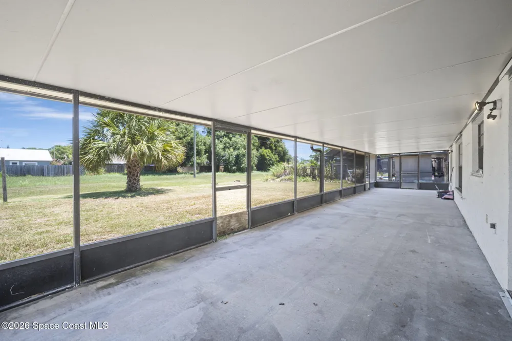 894 Jamestown Drive Rockledge, FL 32955