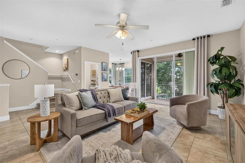 7172 ISLAMORADA CIRCLE Seminole, FL 33777