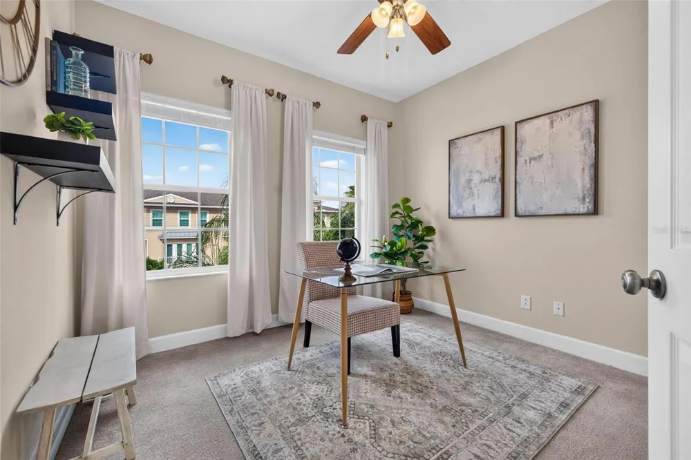 7172 ISLAMORADA CIRCLE Seminole, FL 33777