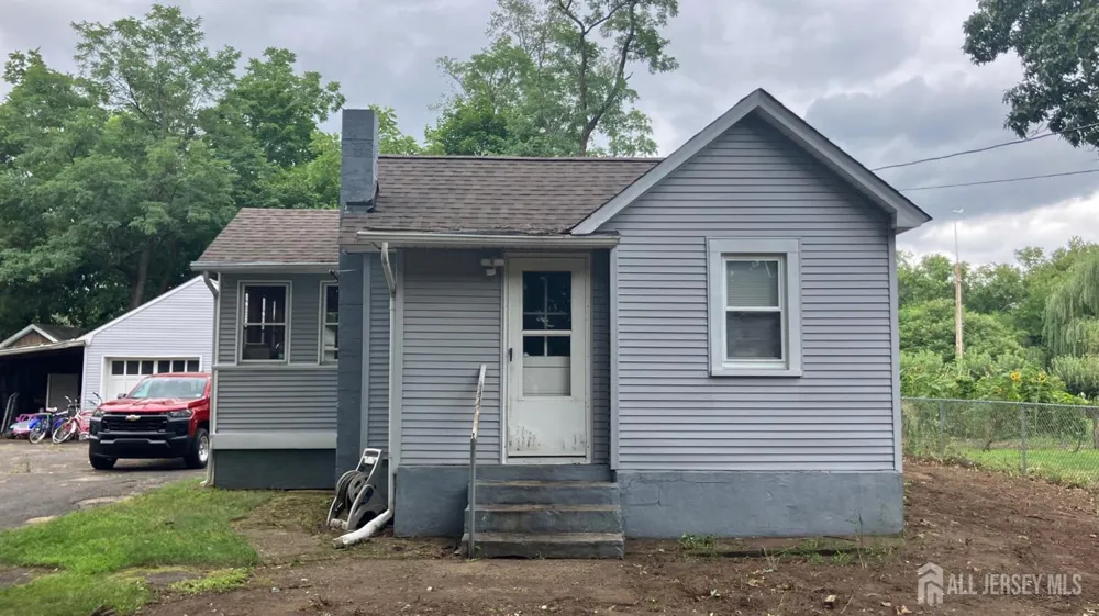 19 Sandfield Road Old Bridge, NJ 08857