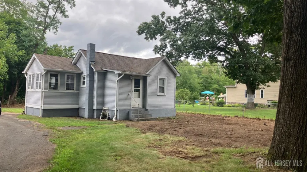 19 Sandfield Road Old Bridge, NJ 08857