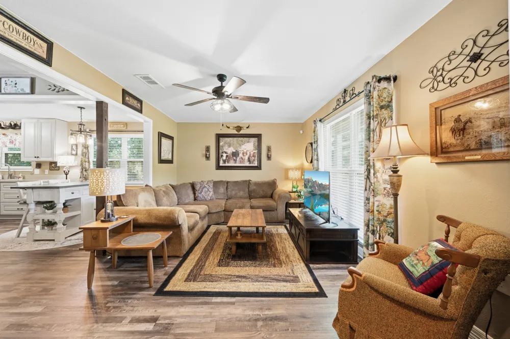 9509 Stony Point Drive Woodway, TX 76712