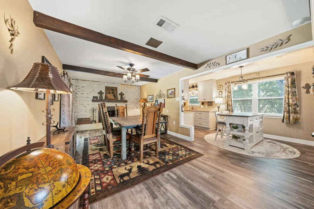 9509 Stony Point Drive Woodway, TX 76712