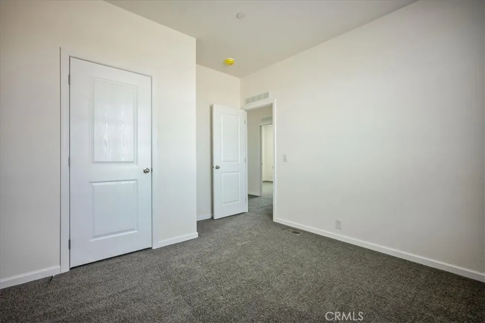 12076 Lager Road Phelan, CA 92371