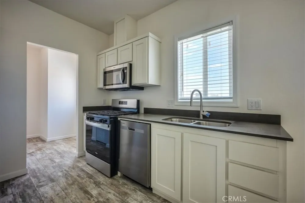 12076 Lager Road Phelan, CA 92371