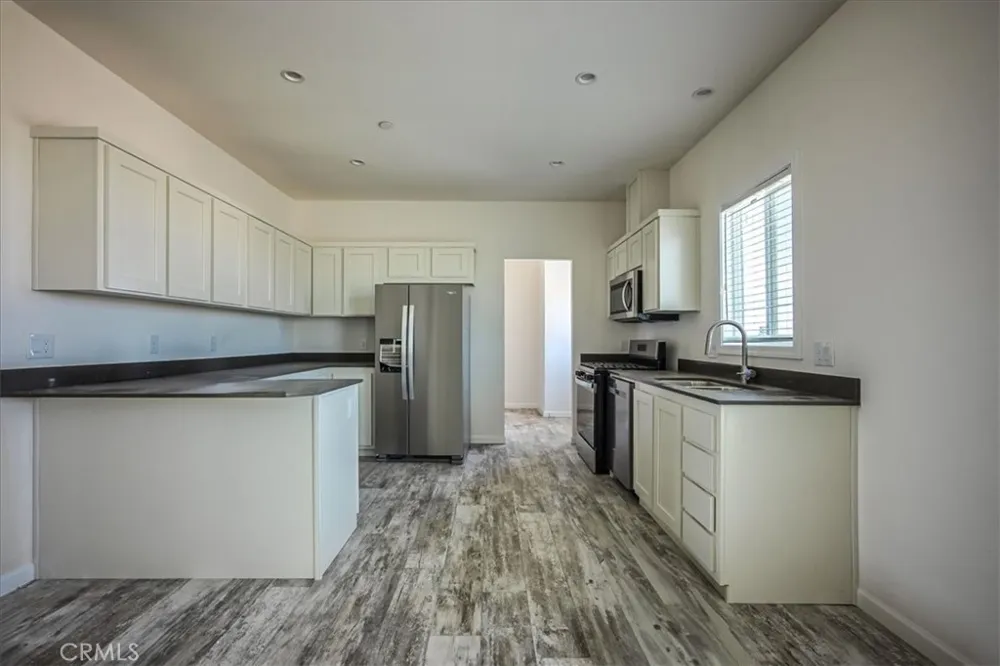 12076 Lager Road Phelan, CA 92371