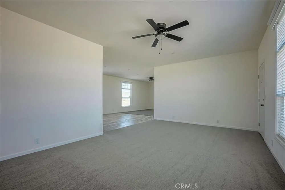 12076 Lager Road Phelan, CA 92371