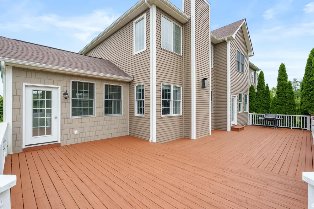 351 Hyder Circle Drive Plainwell, MI 49080