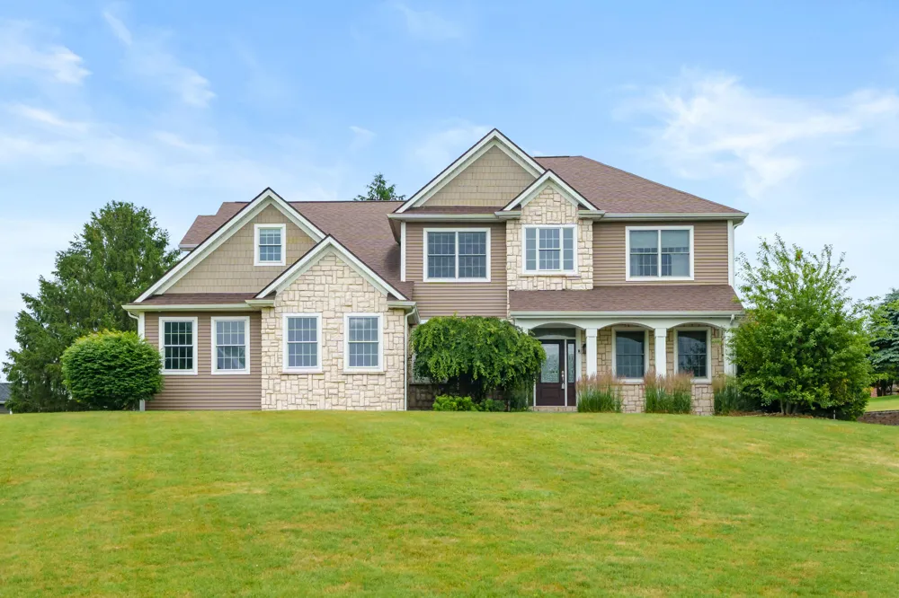 351 Hyder Circle Drive Plainwell, MI 49080