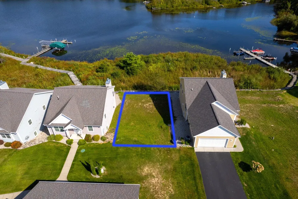 2810 W Shore Drive Central Lake Township, MI 49622