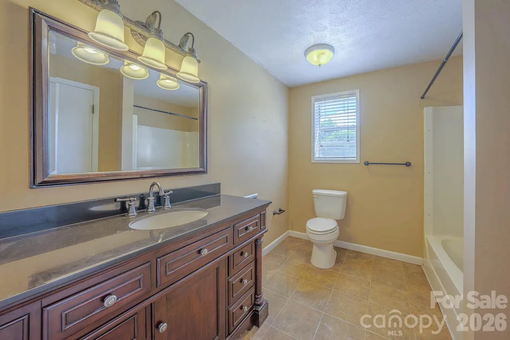35 Coweeta Ridge Road Otto, NC 28763