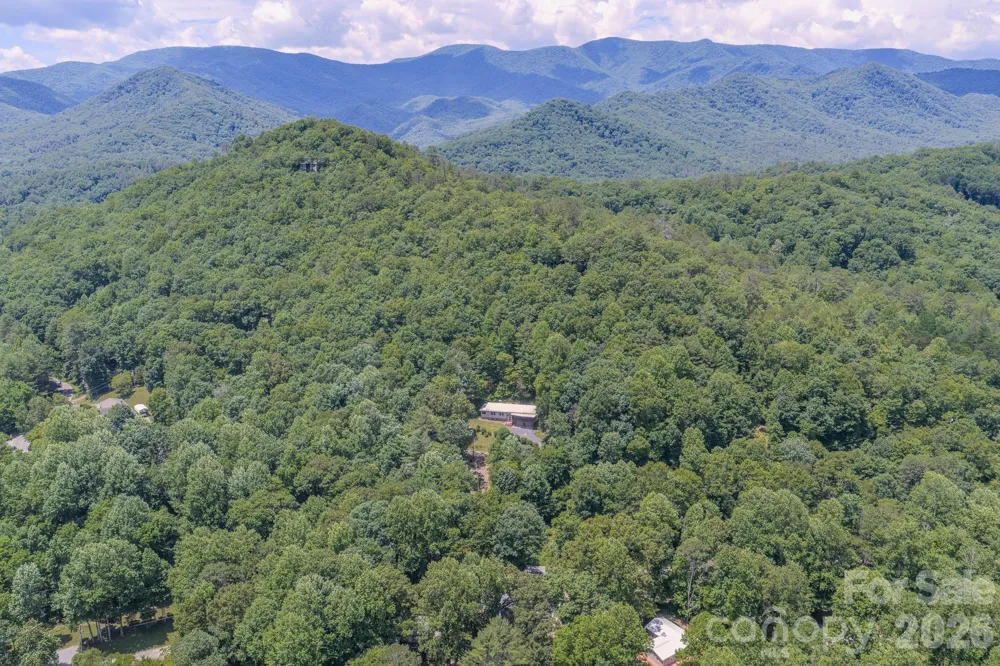 35 Coweeta Ridge Road Otto, NC 28763