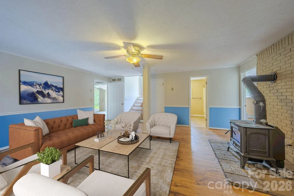 35 Coweeta Ridge Road Otto, NC 28763