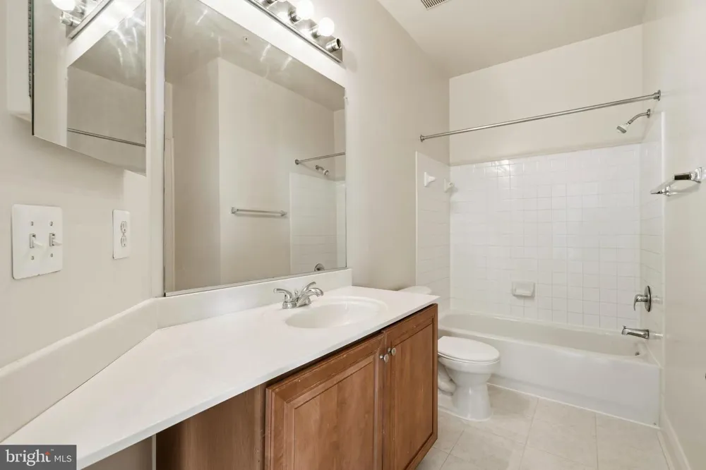 7402 CHADWELL CIRCLE #301 Windsor Mill, MD 21244