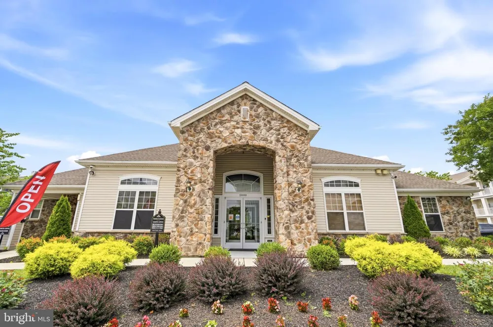 7402 CHADWELL CIRCLE #301 Windsor Mill, MD 21244