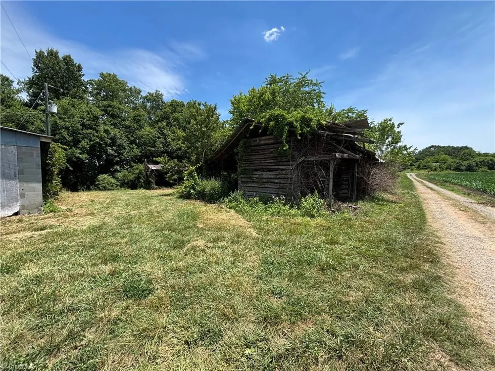 460 Greene Road Dobson, NC 27017
