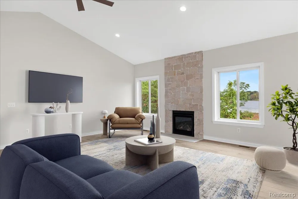 15157 Worden Rd. Groveland Township, MI 48442