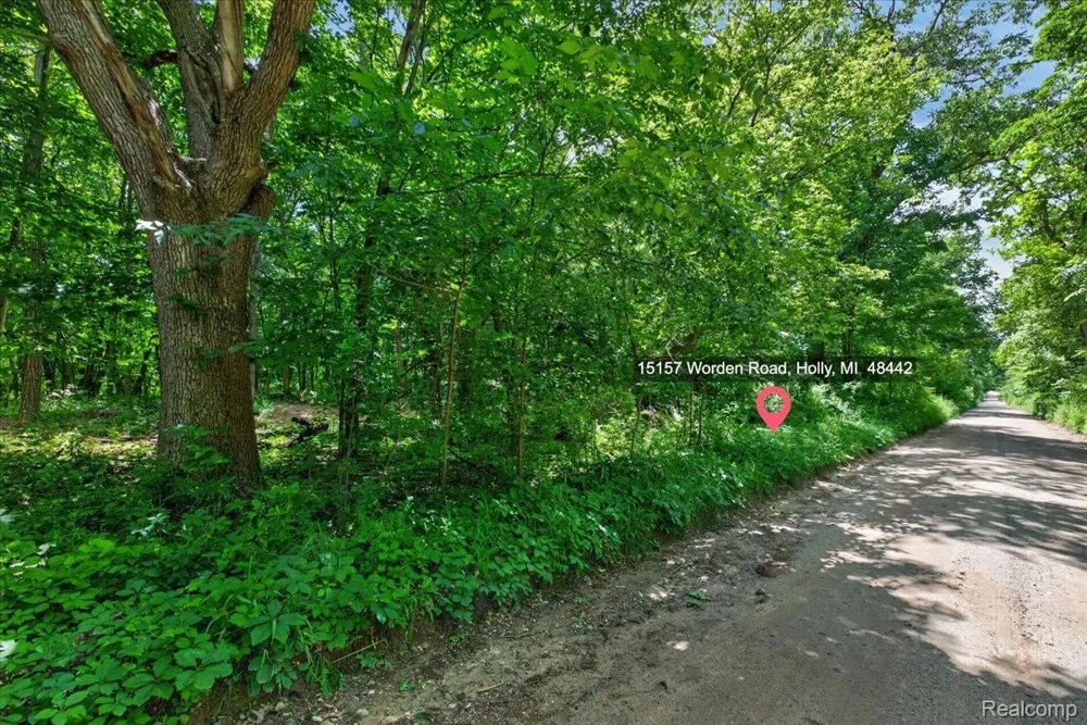 15157 Worden Rd. Groveland Township, MI 48442