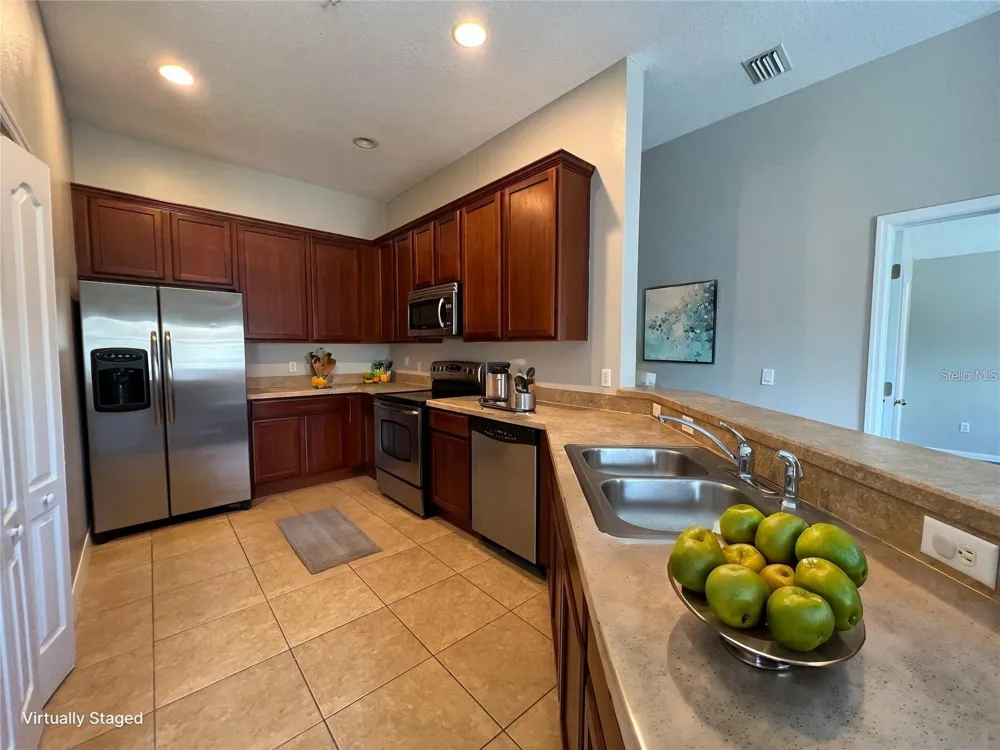 10238 CALA LILY TRAIL #S Orlando, FL 32832