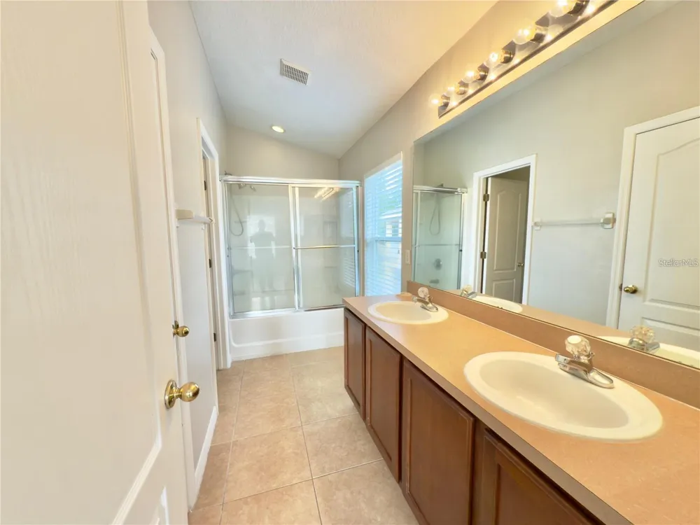 10238 CALA LILY TRAIL #S Orlando, FL 32832