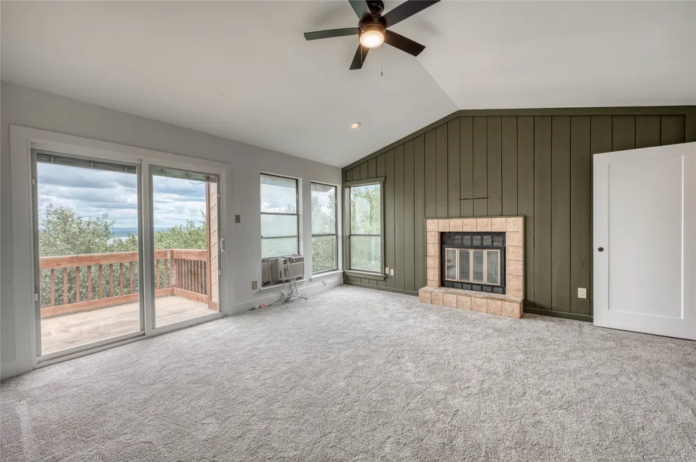 901 Cheyenne #C Horseshoe Bay, TX 78657