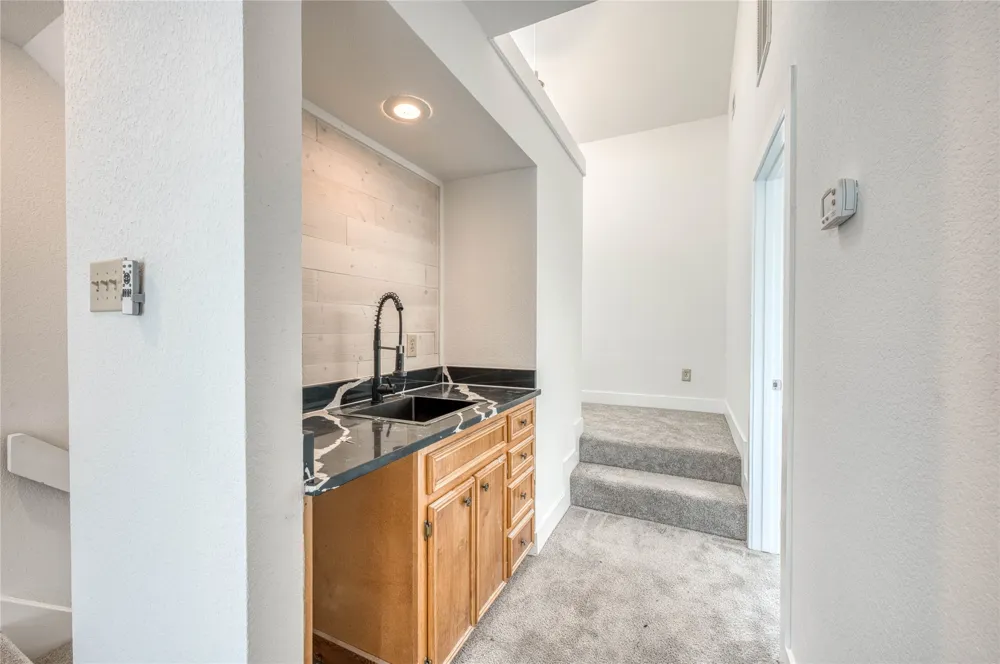 901 Cheyenne #C Horseshoe Bay, TX 78657