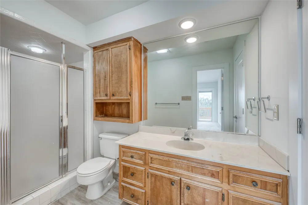 901 Cheyenne #C Horseshoe Bay, TX 78657