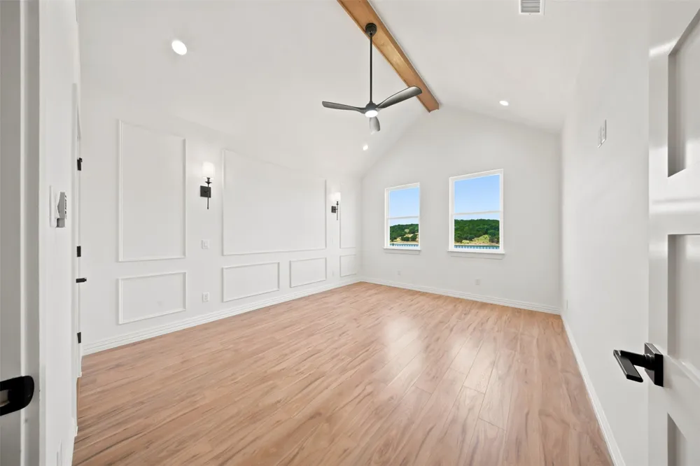 980 Anglers Point Bluff Dale, TX 76433