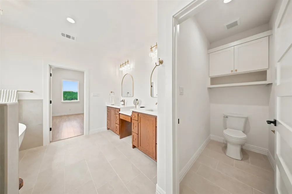 980 Anglers Point Bluff Dale, TX 76433