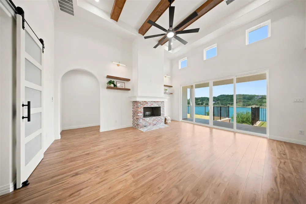 980 Anglers Point Bluff Dale, TX 76433
