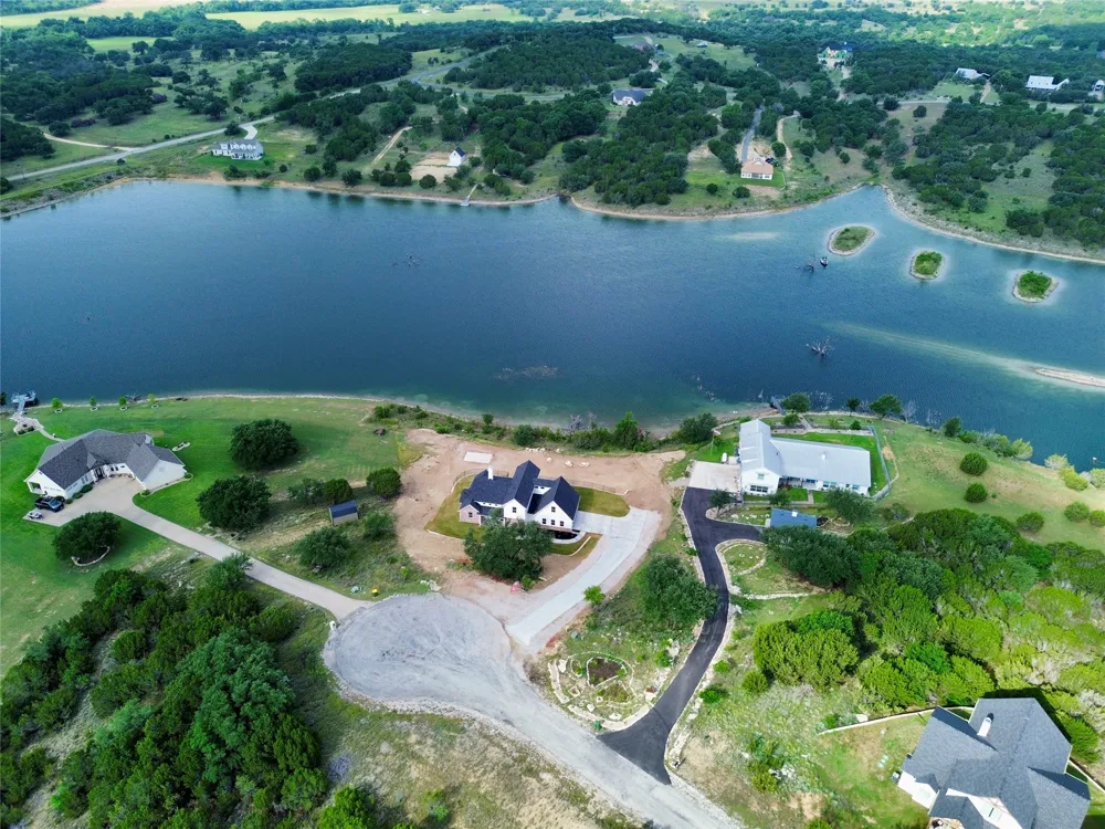 980 Anglers Point Bluff Dale, TX 76433