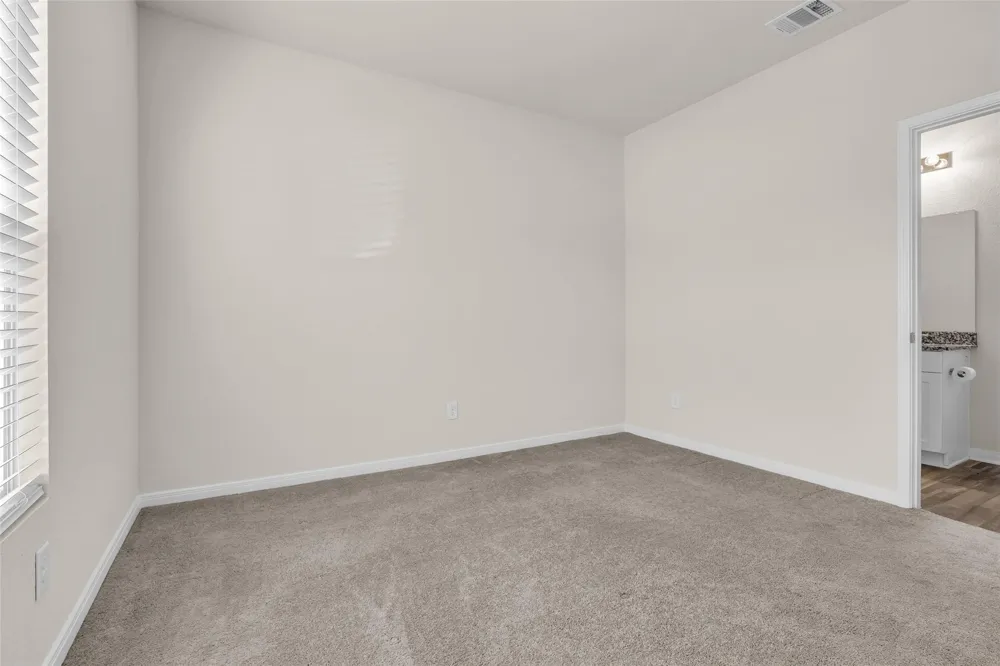 2511 17th Street Hempstead, TX 77445