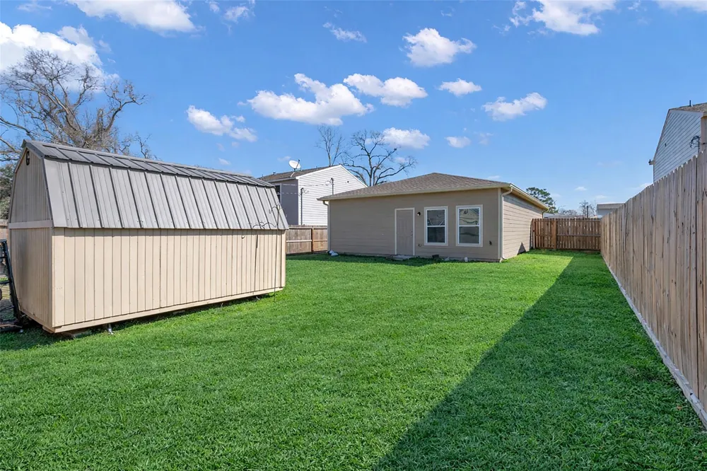 2511 17th Street Hempstead, TX 77445