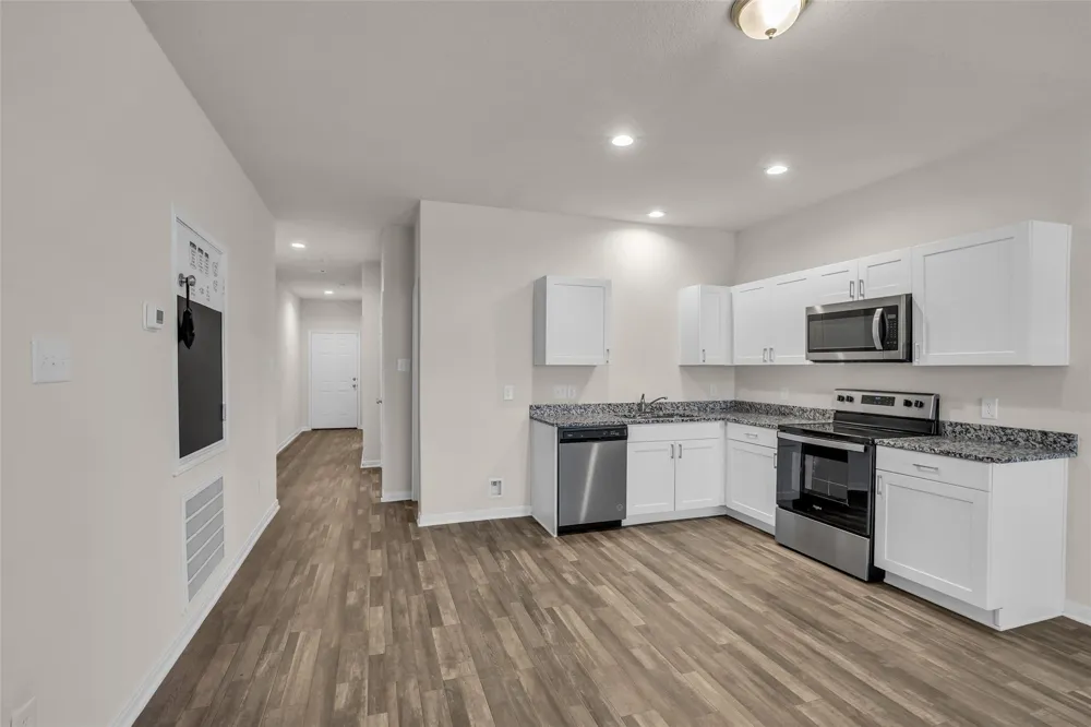 2511 17th Street Hempstead, TX 77445