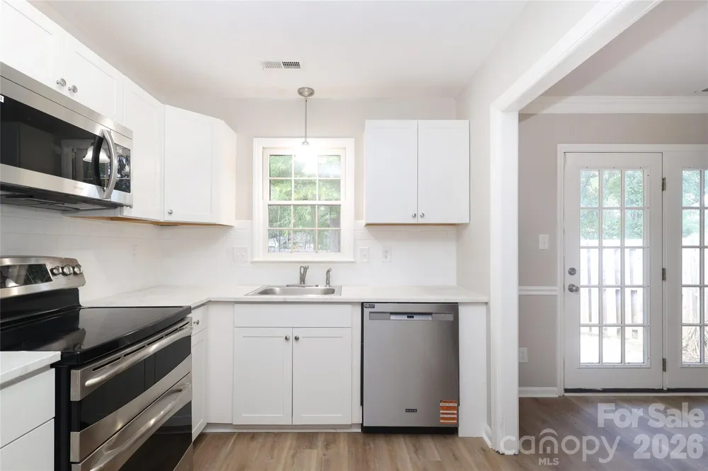 1214 E Franklin Boulevard #A Gastonia, NC 28054