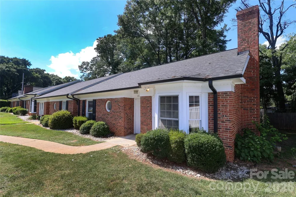 1214 E Franklin Boulevard #A Gastonia, NC 28054
