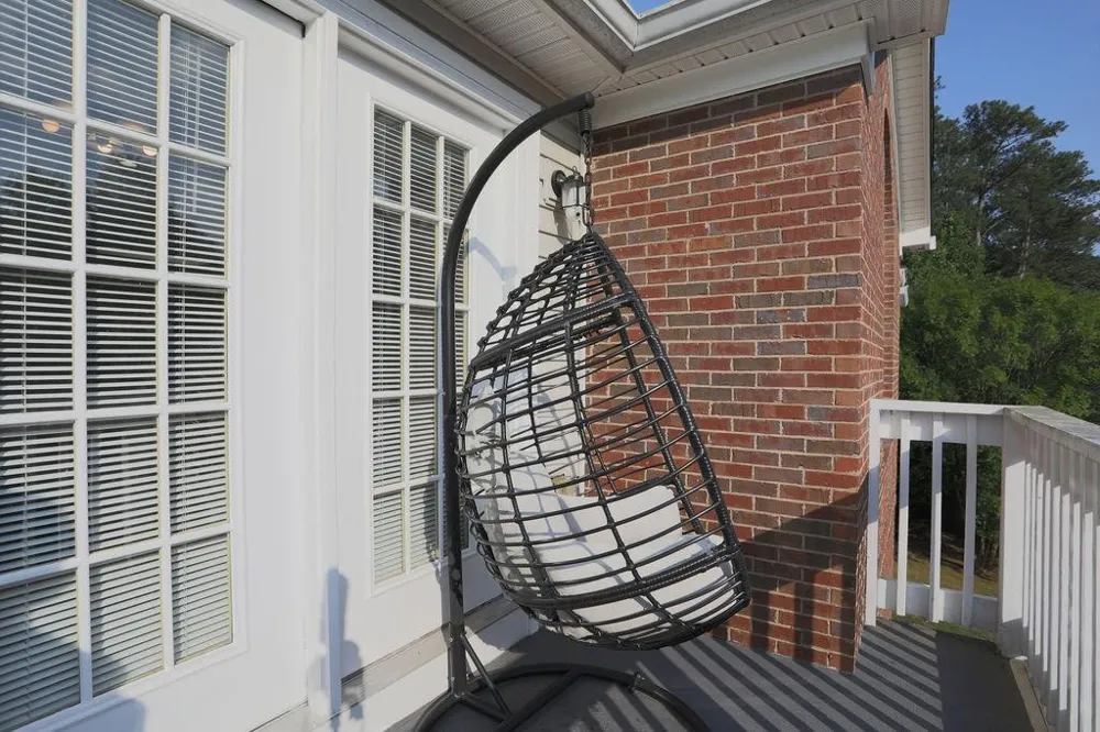 1395 Orchard Park Drive Stone Mountain, GA 30083