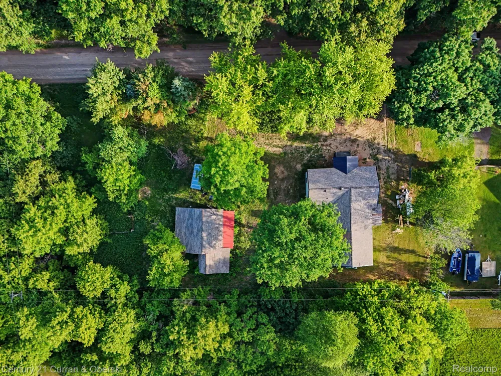 4296 Burgess Road Putnam Township, MI 48169